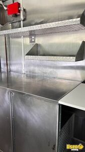 1998 P30 Step Van Kitchen Food Truck All-purpose Food Truck Gray Water Tank Florida Gas Engine for Sale