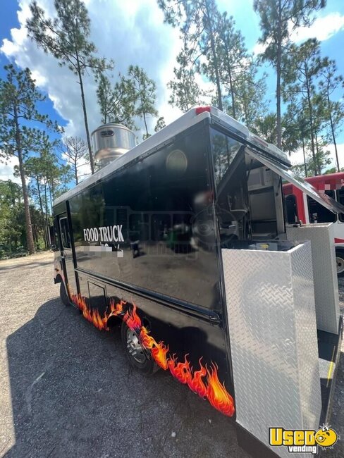 Turnkey 2001 8 X 14 Chevrolet Food Truck With Pro Fire Suppression