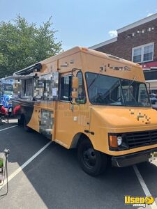 2001 P42 Taco Food Truck Insulated Walls New Jersey Diesel Engine for Sale