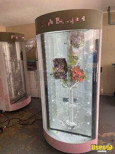 2022 High End Automatic Indoor/outdoor Flower Vending Machine Vending Combo California for Sale