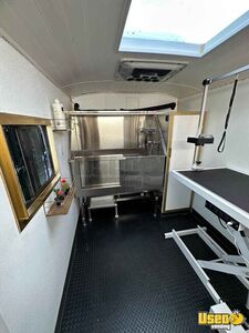 2024 Pet Grooming Trailer Pet Care / Veterinary Truck Concession Window Texas for Sale