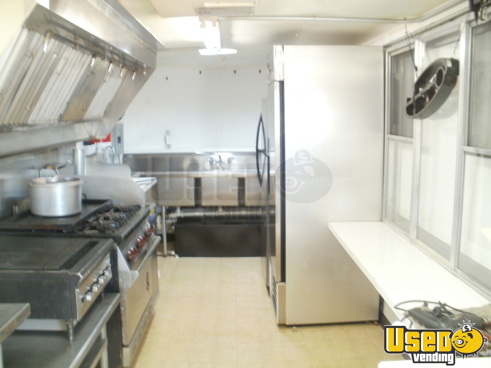 24' Mobile Kitchen Trailer | Concession Trailer for Sale ...