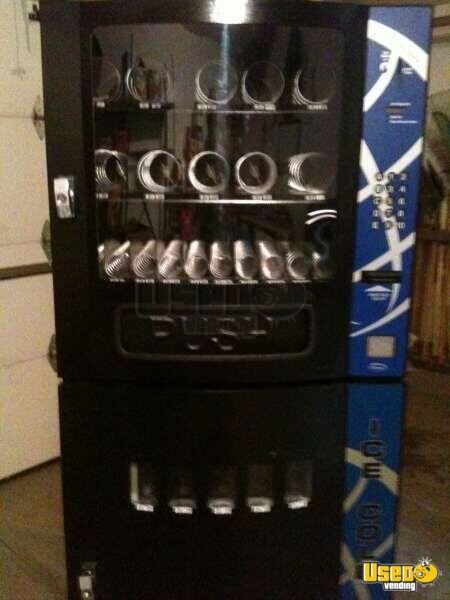 Seaga HF3500 Combo USI | CB500 Soda Vending Machines for Sale Illinois