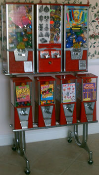 7 nw toy machines on rack