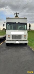 2006 Morgan Olson W31 All-purpose Food Truck Stainless Steel Wall Covers South Dakota Gas Engine for Sale