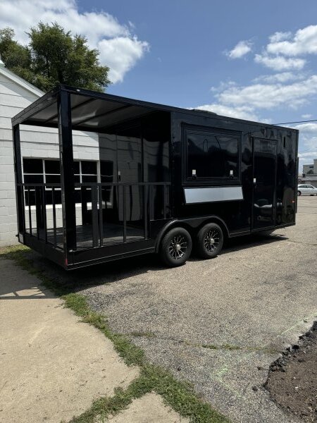 Mobile Hair & Nail Salon Trucks for Sale