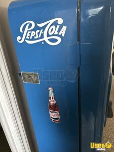 1954 33 Refurbished Soda Vending Machine 2 Maryland for Sale