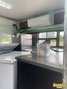 1955 Mobile Home Kitchen Food Trailer Prep Station Cooler Texas for Sale