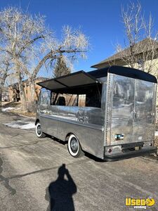 1961 Grumman All-purpose Food Truck Cabinets Wyoming Diesel Engine for Sale