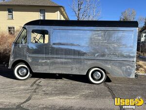 1961 Grumman All-purpose Food Truck Concession Window Wyoming Diesel Engine for Sale