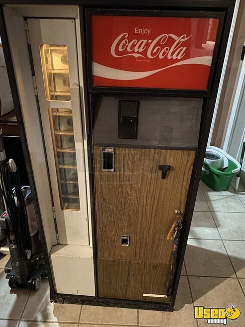 1964 8-64 Other Soda Vending Machine Florida for Sale