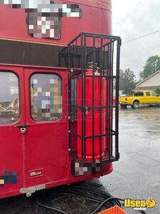 1964 Food Truck All-purpose Food Truck Cabinets Michigan Diesel Engine for Sale