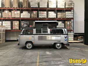 1968 Transporter Food Truck All-purpose Food Truck Insulated Walls Nevada Gas Engine for Sale