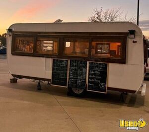 1968 Yellowstone Cavalier Beverage - Coffee Trailer Espresso Machine Texas for Sale