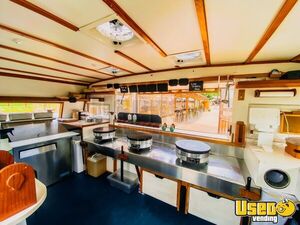 1972 17/8 Kitchen Food Trailer Cabinets Washington for Sale