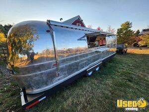 1972 Landyacht Kitchen Food Trailer Diamond Plated Aluminum Flooring New Jersey for Sale