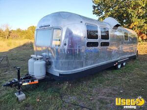 1972 Landyacht Kitchen Food Trailer Floor Drains New Jersey for Sale