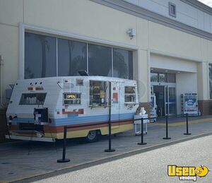 1972 Starflyte Beverage - Coffee Trailer Insulated Walls California for Sale