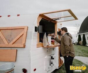 1973 Mobile Bar Trailer Beverage - Coffee Trailer Delaware for Sale