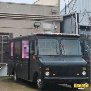 1974 P30 All-purpose Food Truck Concession Window Oregon Gas Engine for Sale