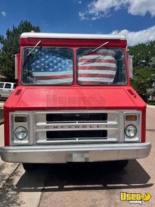 1976 P30 All-purpose Food Truck Stainless Steel Wall Covers Colorado Gas Engine for Sale