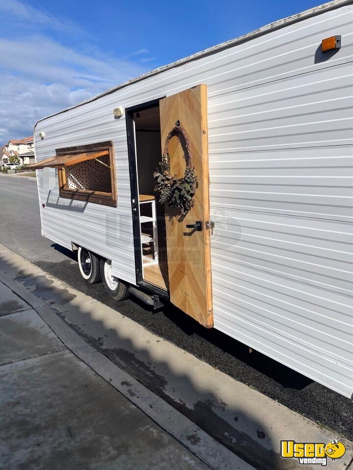 Rolling Runway - The Mobile Airstream Boutique With American Tin Panels