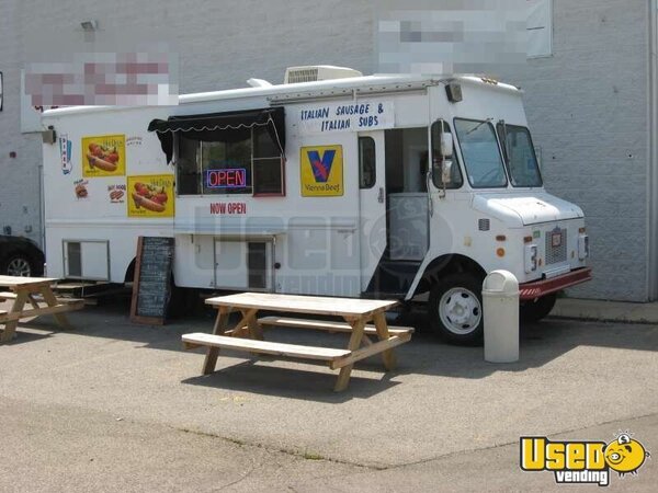 1979 Gruman All-purpose Food Truck Illinois for Sale