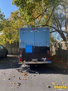 1979 Grumman All-purpose Food Truck Prep Station Cooler Illinois for Sale