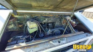 1981 C20 / 5 Ton All-purpose Food Truck Transmission - Automatic Idaho Gas Engine for Sale