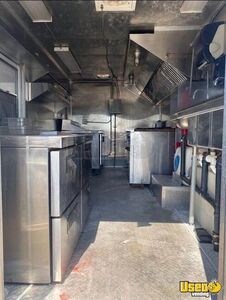 1982 Food Truck All-purpose Food Truck Diamond Plated Aluminum Flooring Arizona for Sale