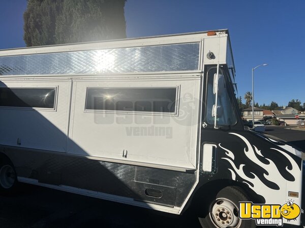 1983 32y All-purpose Food Truck California Gas Engine for Sale