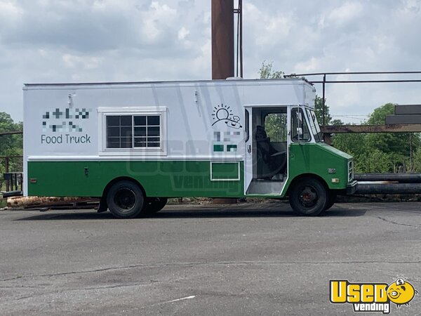 1983 P30 All-purpose Food Truck North Carolina Gas Engine for Sale