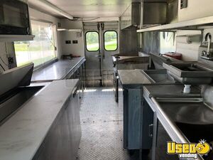 1983 P30 Step Van All-purpose Food Truck Generator Michigan Diesel Engine for Sale