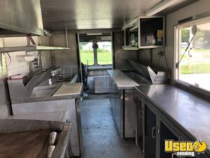 1983 P30 Step Van All-purpose Food Truck Prep Station Cooler Michigan Diesel Engine for Sale