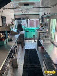 1983 P40 Step Van Bakery Food Truck Bakery Food Truck Coffee Machine North Carolina Gas Engine for Sale