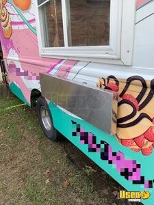 1983 P40 Step Van Bakery Food Truck Bakery Food Truck Shore Power Cord North Carolina Gas Engine for Sale