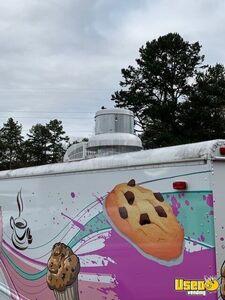 1983 P40 Step Van Bakery Food Truck Bakery Food Truck Warming Cabinet North Carolina Gas Engine for Sale