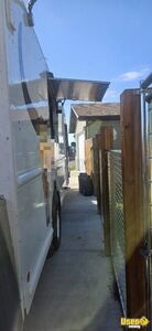 1983 Utilimaster Taco Food Truck Concession Window Alberta Gas Engine for Sale