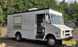 1984 C30 Pizza Food Truck Concession Window Minnesota Gas Engine for Sale