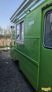 1984 P20 Kitchen Food Truck All-purpose Food Truck Concession Window Michigan for Sale