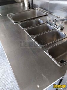 1984 P20 Kitchen Food Truck All-purpose Food Truck Hand-washing Sink Michigan for Sale