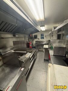 1984 P30 All-purpose Food Truck Cabinets Florida Gas Engine for Sale