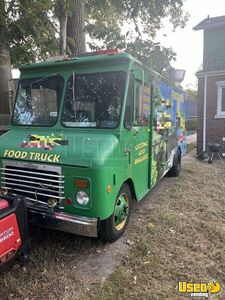 1984 P30 Grumman All-purpose Food Truck Concession Window Michigan Gas Engine for Sale