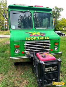 1984 P30 Grumman All-purpose Food Truck Diamond Plated Aluminum Flooring Michigan Gas Engine for Sale