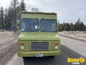 1984 P30 Kurbmaster Box Van Pizza Food Truck Concession Window Oregon Gas Engine for Sale