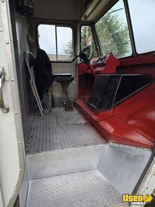 1984 P30 Step Van All-purpose Food Truck Concession Window Texas Gas Engine for Sale