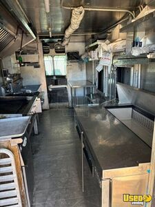 1985 Econoline All-purpose Food Truck Diamond Plated Aluminum Flooring Texas Gas Engine for Sale