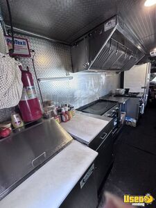 1985 P30 All-purpose Food Truck Concession Window New Hampshire Gas Engine for Sale