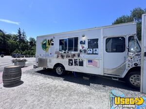 1985 P30 All-purpose Food Truck New Hampshire Gas Engine for Sale