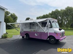 1985 P30 Step Van Ice Cream Truck New York Gas Engine for Sale